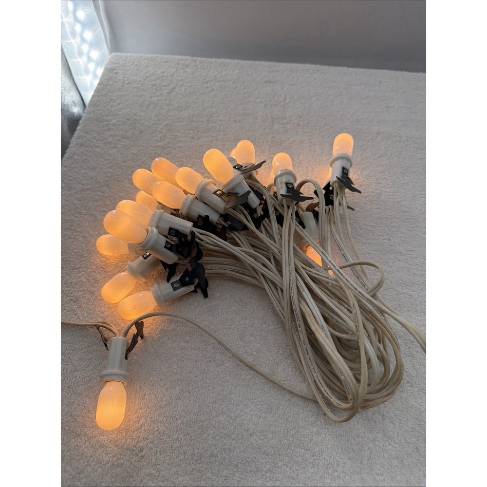 Dept 56 Village Accessory - 20 Socket Light Bulb Cord, No Box